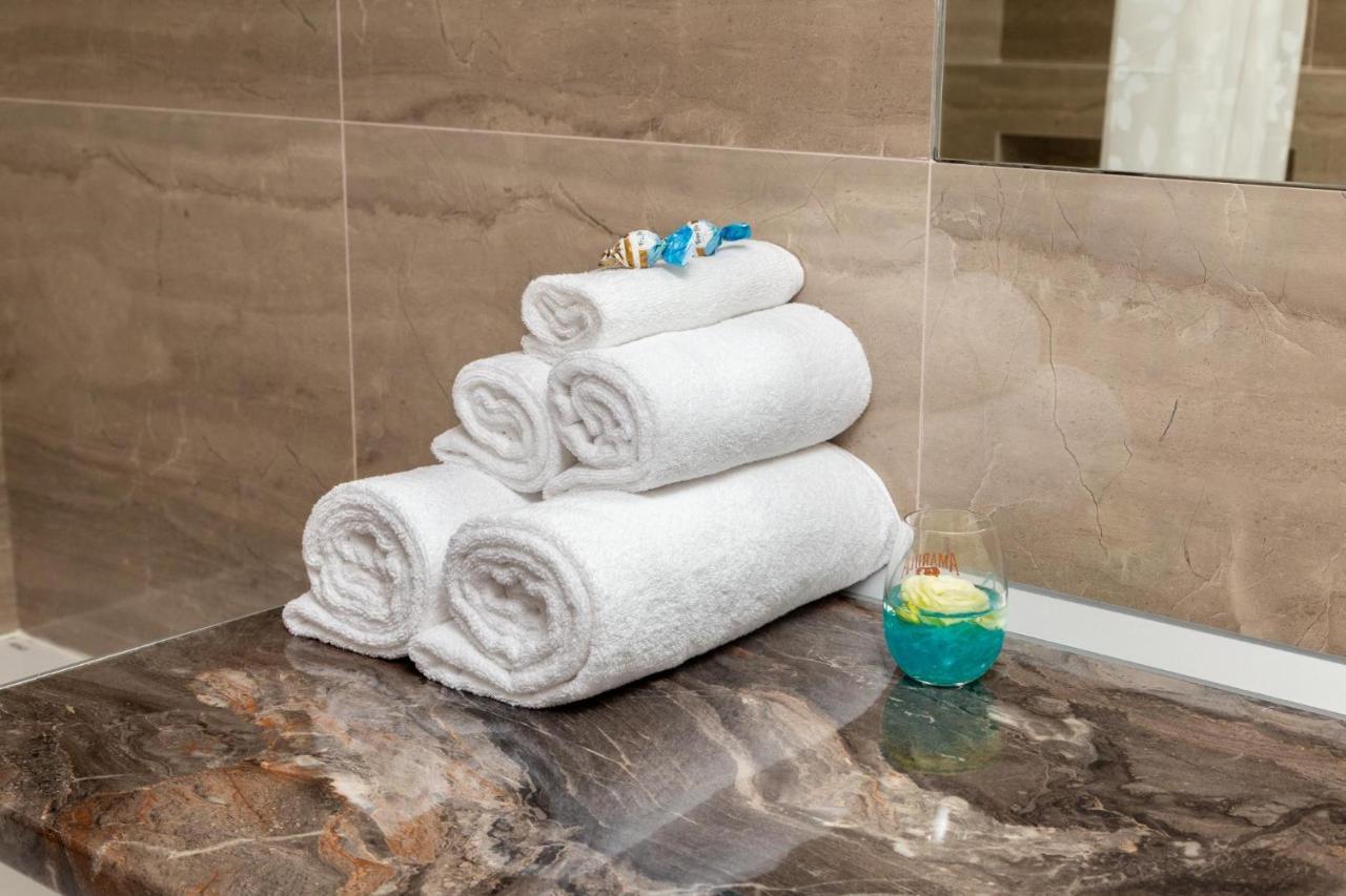 Vip Apartment C Панорамой Моря, Жк Новый Берег Odessa Dış mekan fotoğraf